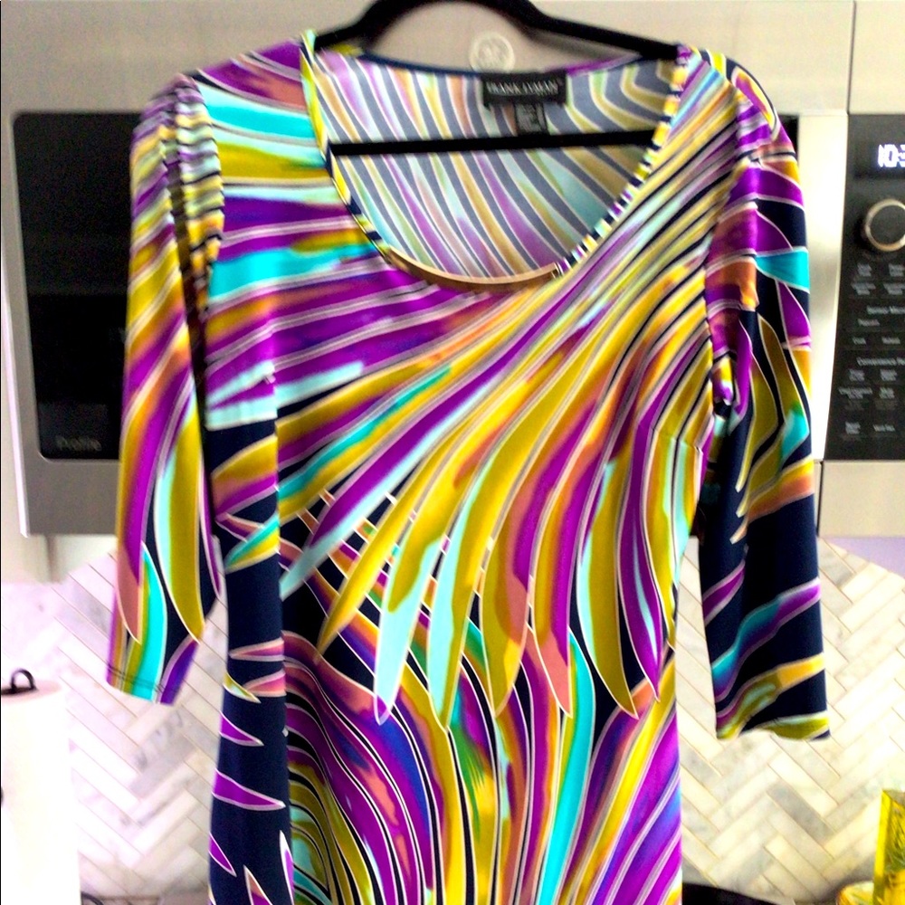 Frank Lyman printed top.
